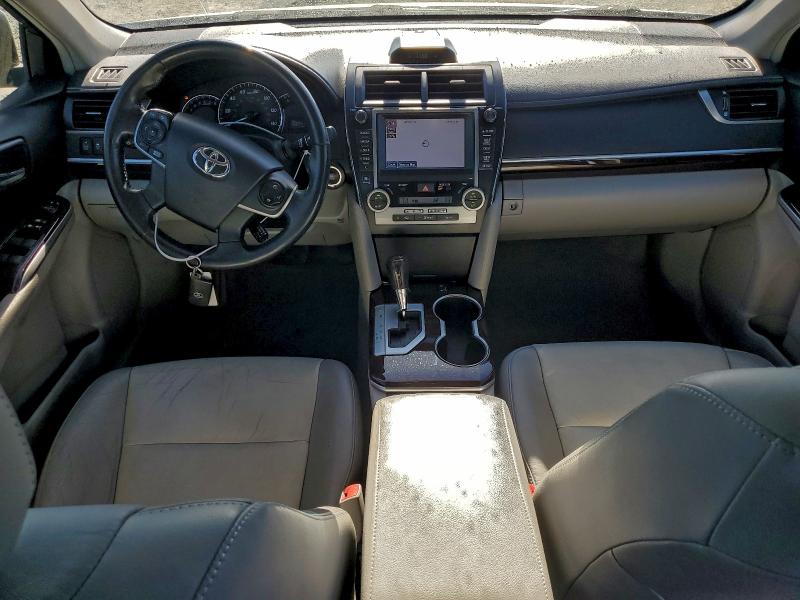 4T1BK1FK3DU532189 - 2013 TOYOTA CAMRY SE WHITE photo 8