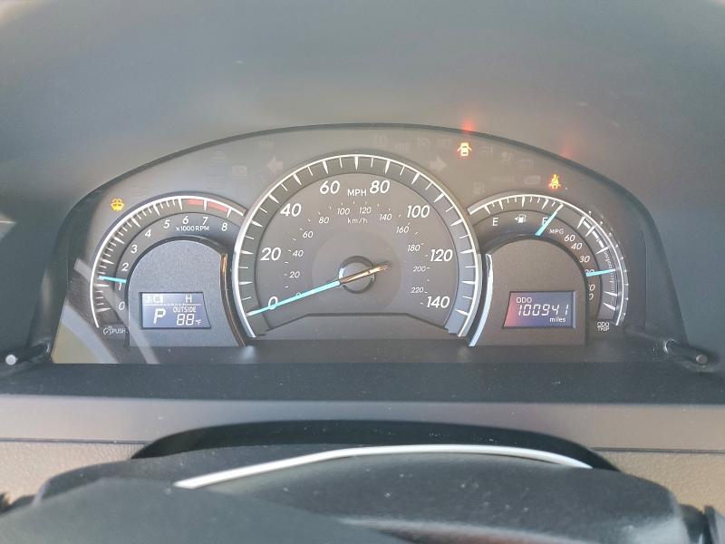 4T1BK1FK3DU532189 - 2013 TOYOTA CAMRY SE WHITE photo 9