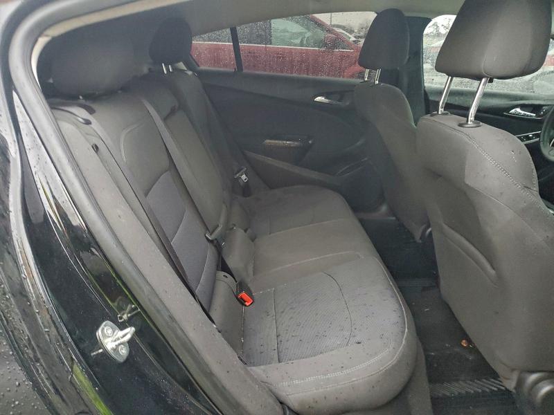 3G1BE6SM8JS559568 - 2018 CHEVROLET CRUZE LT BLACK photo 10