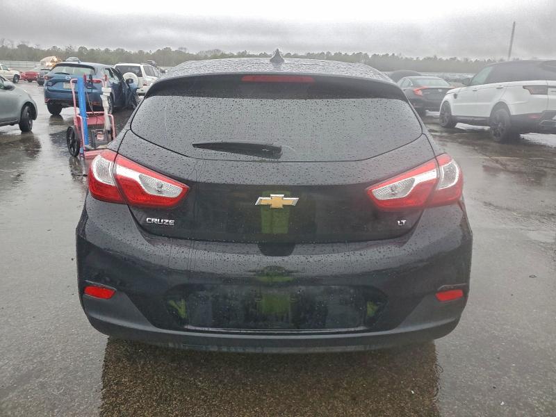 3G1BE6SM8JS559568 - 2018 CHEVROLET CRUZE LT BLACK photo 6