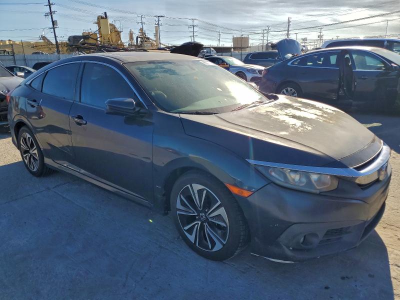 2HGFC1F3XHH631761 - 2017 HONDA CIVIC EX GRAY photo 4