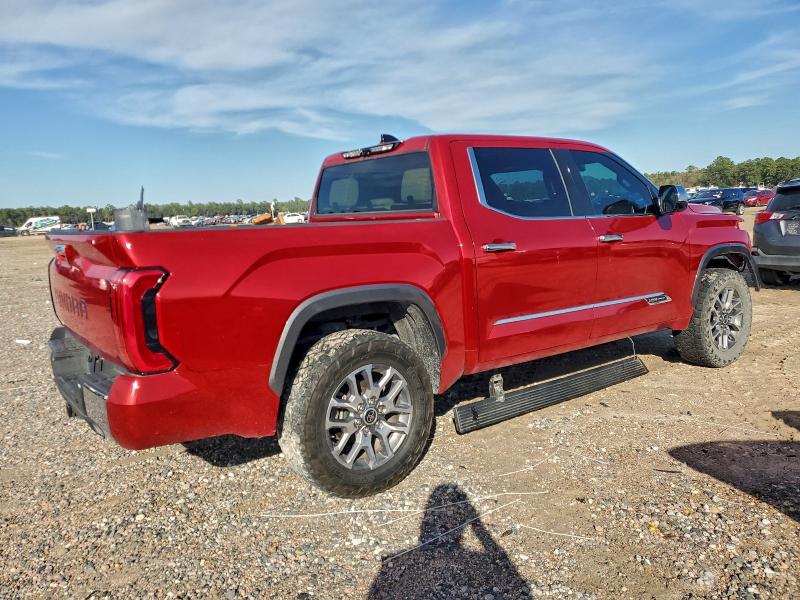 5TFMC5AB9PX002384 - 2023 TOYOTA TUNDRA CREWMAX PLATINUM Червоний фото 3