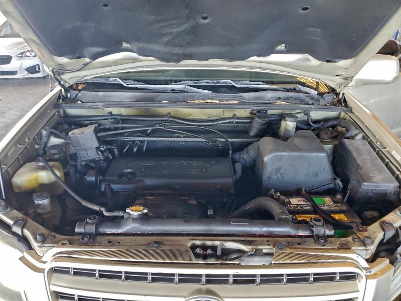 JTEGD21AX20044902 - 2002 TOYOTA HIGHLANDER GOLD photo 12