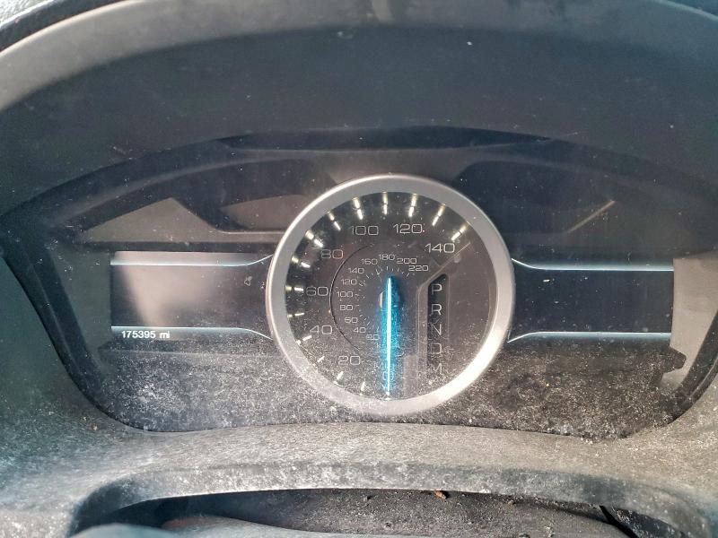 1FM5K8D84FGA13439 - 2015 FORD EXPLORER XLT 银色 照片 9