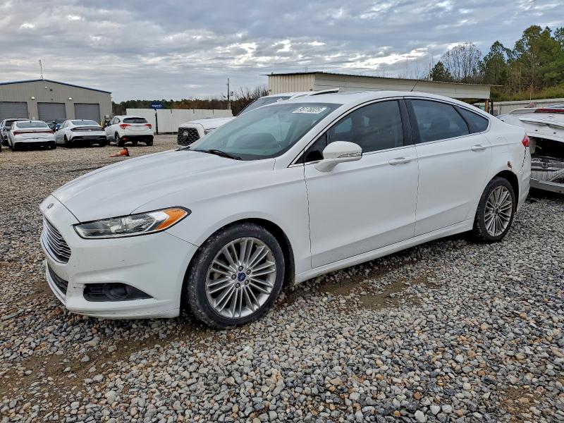 2014 FORD FUSION SE, 