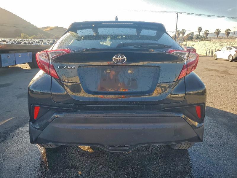 JTNKHMBX7M1105567 - 2021 TOYOTA C-HR XLE CHARCOAL photo 6