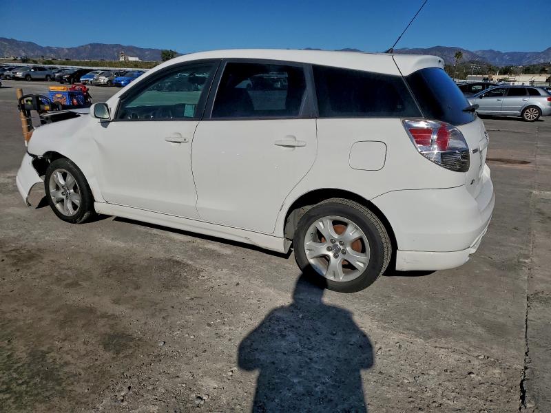 2T1KR32E15C551463 - 2005 TOYOTA COROLLA MA XR WHITE photo 2