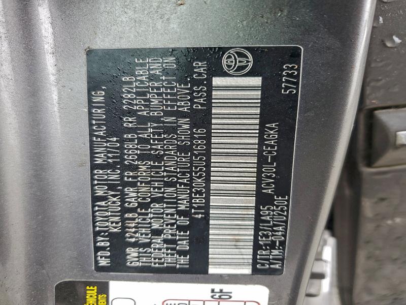 4T1BE30K55U516816 - 2005 TOYOTA CAMRY LE 灰色 照片 12