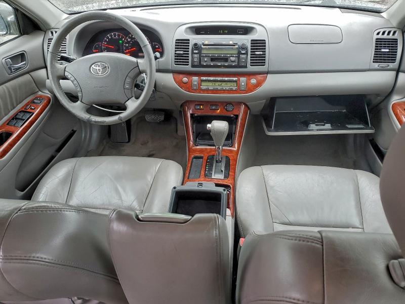 4T1BE30K55U516816 - 2005 TOYOTA CAMRY LE 灰色 照片 8