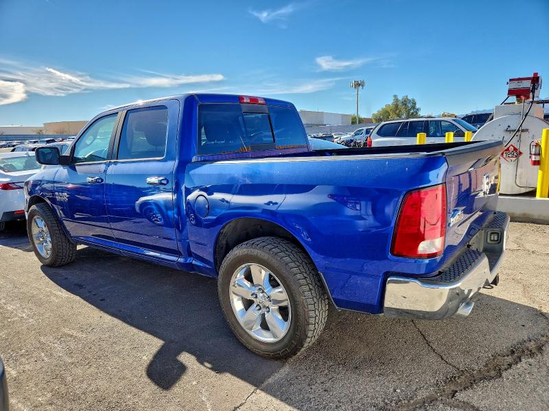 3C6RR6LT4JG195367 - 2018 RAM 1500 SLT Azul foto 2