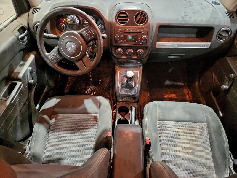 1C4NJCAA2HD187404 - 2017 JEEP COMPASS SPORT 黑色 照片 8