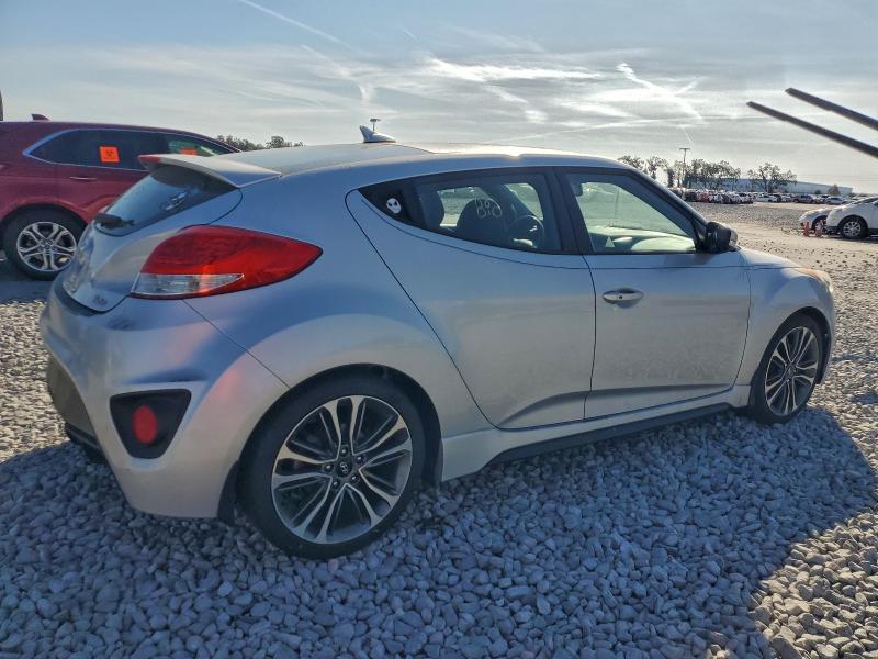 KMHTC6AE6GU287229 - 2016 HYUNDAI VELOSTER TURBO SILVER photo 3