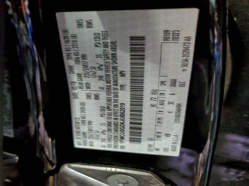 1FMCU0GD6JUB62019 - 2018 FORD ESCAPE SE Սև լուսանկար 12