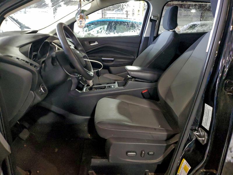 1FMCU0GD6JUB62019 - 2018 FORD ESCAPE SE Սև լուսանկար 7