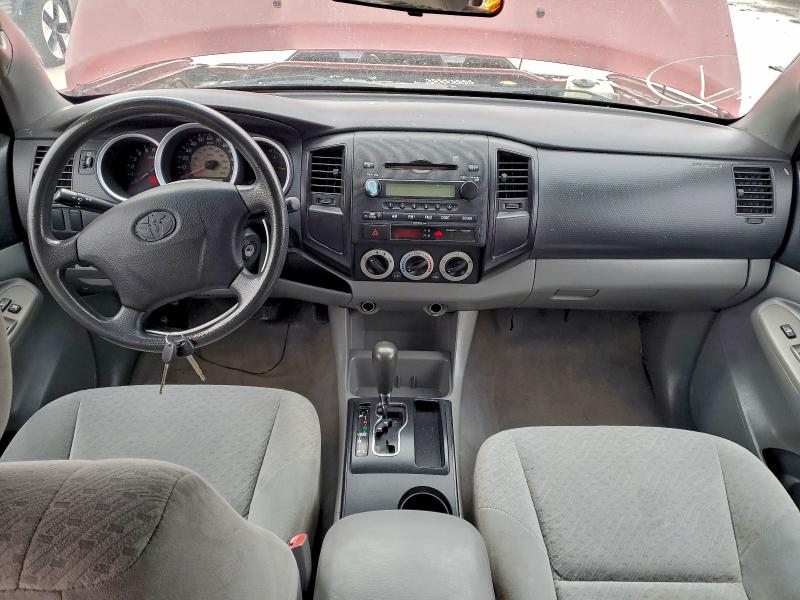 3TMJU62NX8M068402 - 2008 TOYOTA TACOMA DOUBLE CAB PRERUNNER RED photo 8