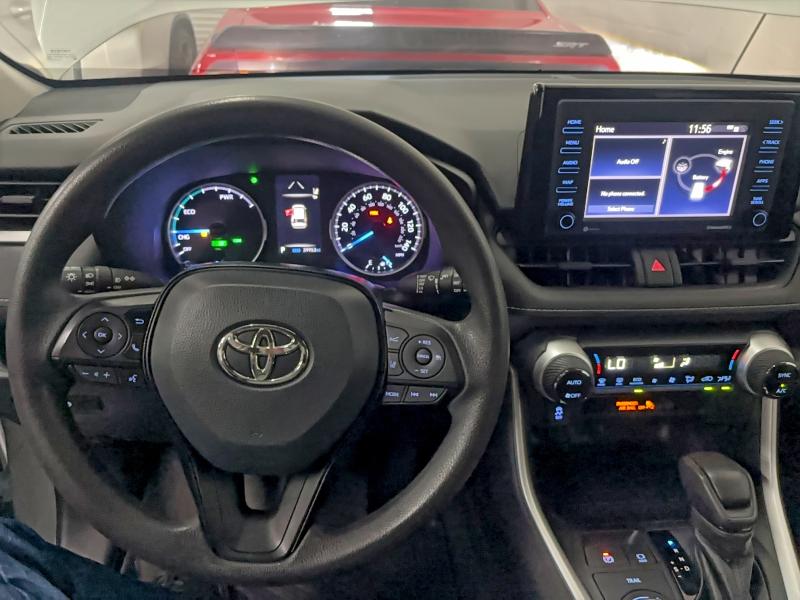 2T3RWRFV8LW099471 - 2020 TOYOTA RAV4 XLE 白色 照片 9