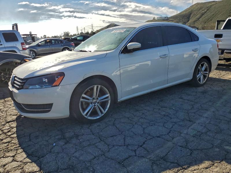 2014 VOLKSWAGEN PASSAT SE, 