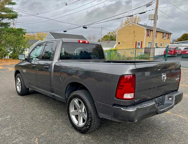 1C6RR7FG5JS203019 - 2018 RAM 1500 ST CHARCOAL photo 3