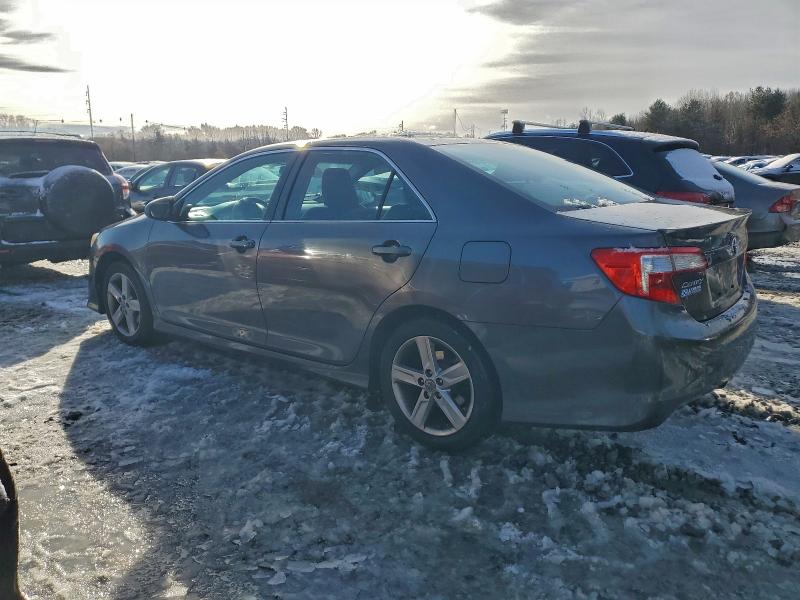 4T1BF1FK5DU224624 - 2013 TOYOTA CAMRY L GRAY photo 2