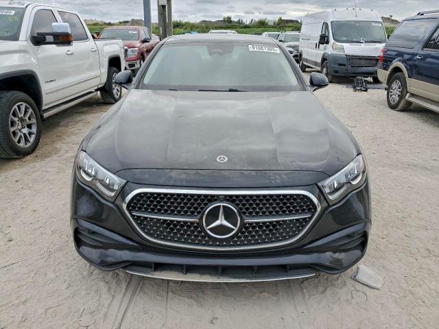 W1KLF4HB9SA093614 - 2025 MERCEDES-BENZ E 350 4MATIC BLACK photo 5
