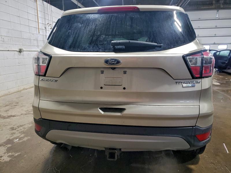 1FMCU9J96HUC23775 - 2017 FORD ESCAPE TITANIUM თაფლისფერი ფოტო 6