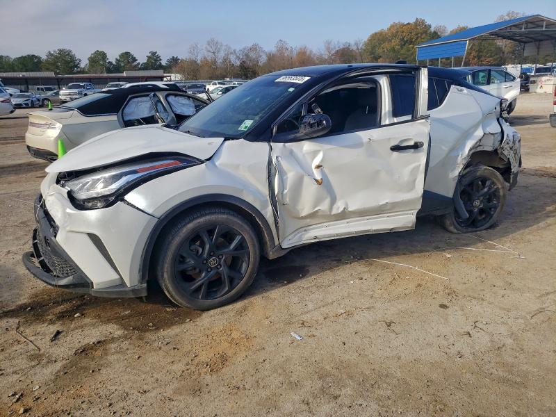 JTNKHMBX2N1131074 - 2022 TOYOTA C-HR XLE, WHITE - price history